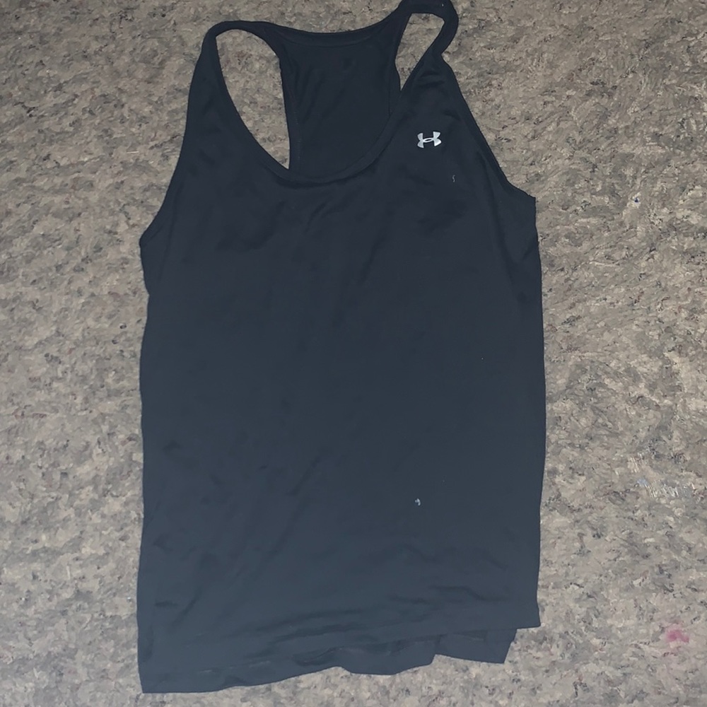 UA tank top